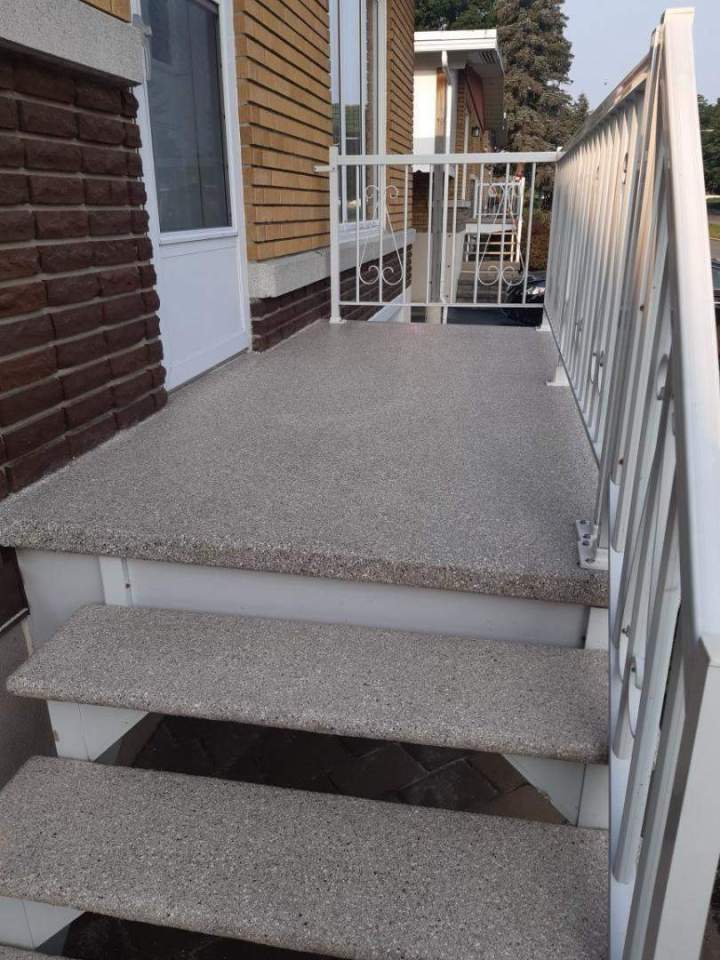 vente et l’installation de planchers Epoxy sur la ville de Québec.