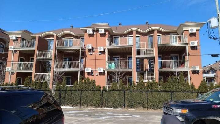 Fibreglass Balcony Installation Québec