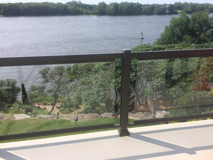 Vendeur de rampe en aluminium Québec