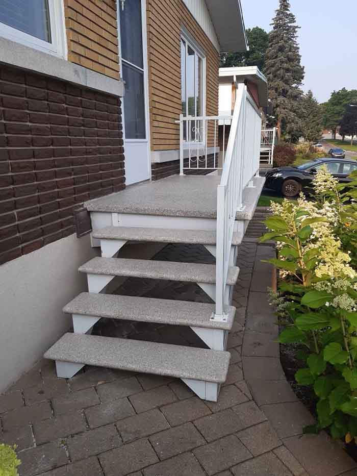 Aluminum Railings for Sale in Québec